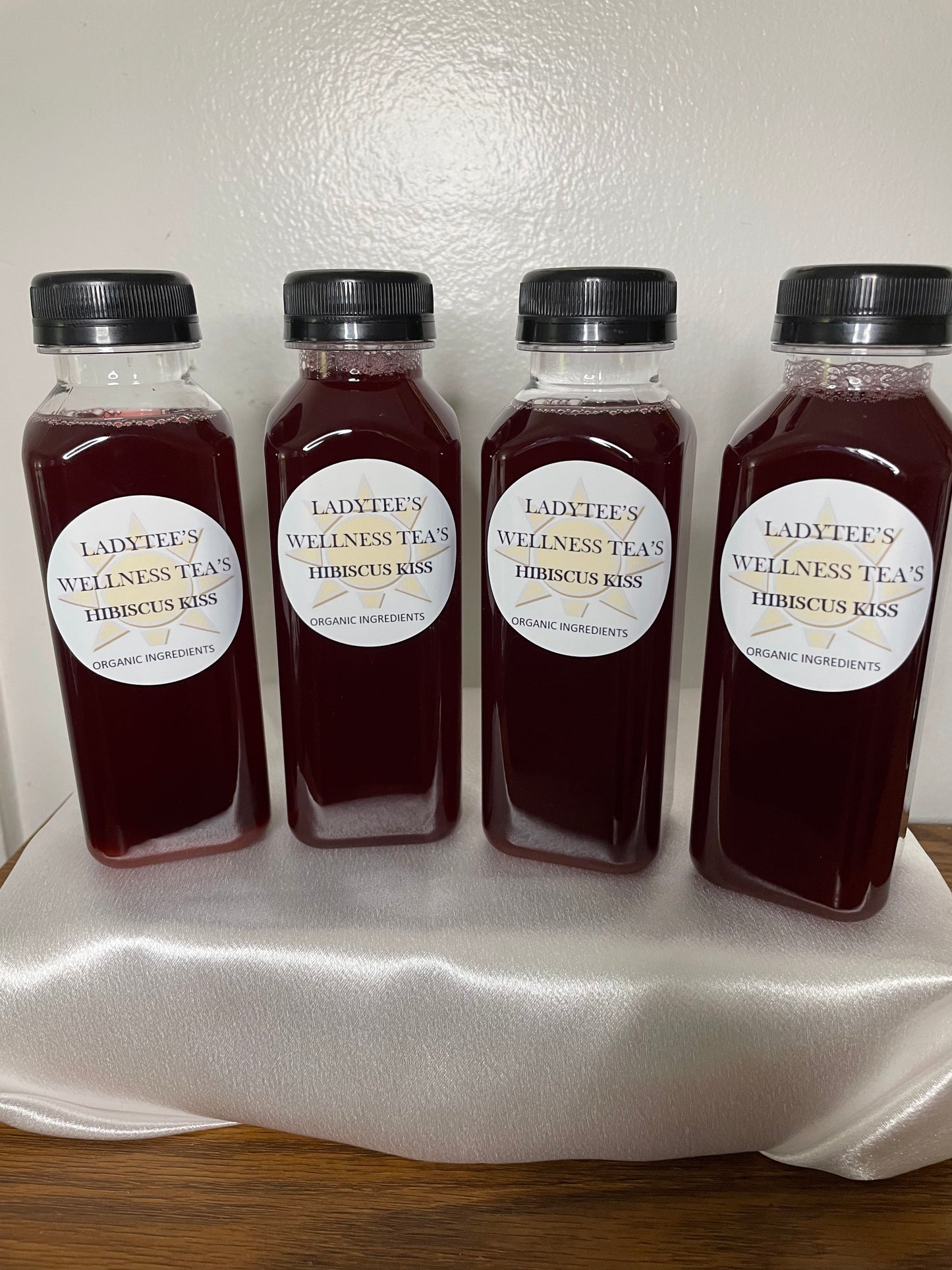 10oz Bottle Hibiscus Kiss - 2 Bottle Value Pack